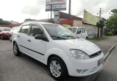 Ford fiesta sedan 1.0 2007