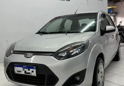 Fiesta sed. 1.6 2013   km: 95.260   venha nos fazer uma visita av. interlagos, 2230 - jardim umuaram