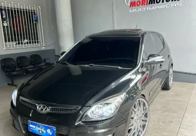 Hyundai i30 2.0 16v 145cv aut. 2010    km:  156.000  venha nos fazer uma visita rua juan de la cruz,