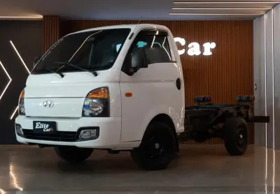 Hyundai Hr 2014 2.5 longo sem caçamba 4x2 16v 130cv turbo intercooler diesel 2p manual