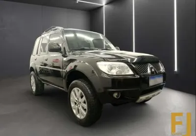 Mitsubishi pajero tr4 flex hp 2012