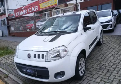 Uno evo vivace 1.0, completo - ar condicionado, ar quente, direção hidráulica, travas elétricas, vid