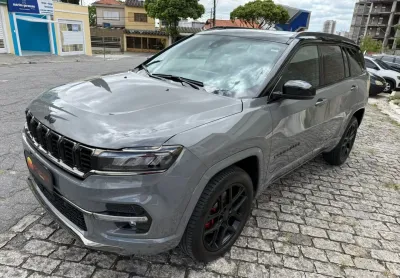 Jeep commander 2025 black hurricane 2.0 4x4 tb aut
