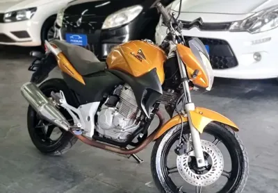 Honda cb 300r 2010