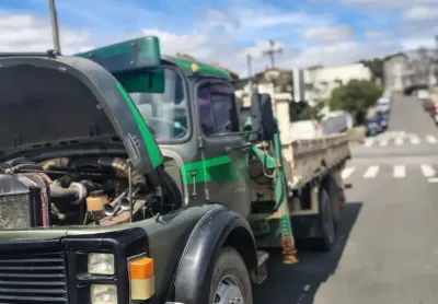 Caminhão mercedes 1113 truck com munk – 1973 segundo dono !! 