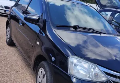 Toyota etios xs 1.5 16v – 2014 carro excelente, econômico e manutenção baixo custo!