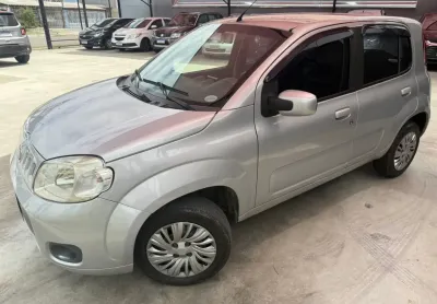 Fiat Uno Completo, Fire Evo Vivace Celebration 1.0 8V 4 portas – 2013