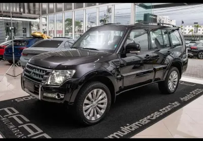 Mitsubishi pajero full hpe 3.2tdi 200cv 4wd 7l c/teto aut./2019