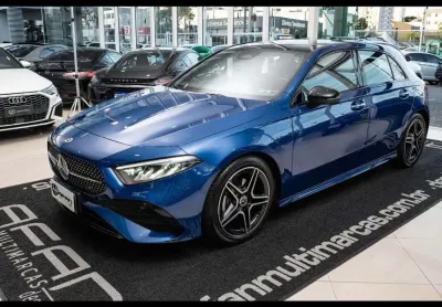 Mercedes-benz a200 amg line 1.3t 163cv c/teto aut./2025 (hybrid)