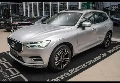 Volvo xc60 d5 momentum 2.0tdi 235cv 4wd c/teto aut./2021
