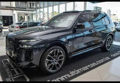 Bmw x7 m60i m sport 4.4bi-tb 530cv 4wd c/teto aut./2025 (hybrid)