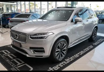 Volvo xc90 t8 plus 2.0t 462cv 4wd c/teto aut./2023 (hybrid)