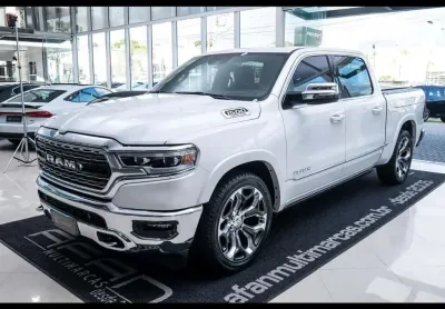 Ram 1500 limited 5.7 hemi 400cv 4wd c/teto aut./2023