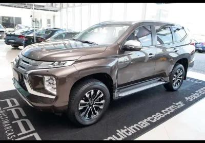 Mitsubishi pajero sport hpe-s 2.4tdi 190cv 4wd c/teto aut./2022