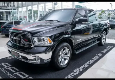 Ram classic cd laramie v8 5.7 400cv 4x4 aut./2023