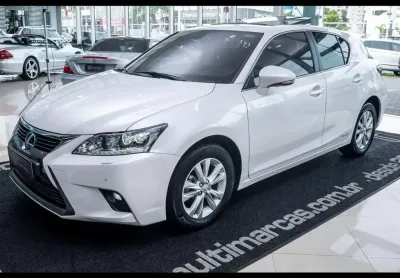 Lexus ct200h luxury 1.8 99cv c/teto aut./2016