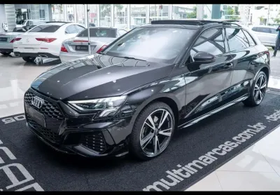 Audi a3 sportback performance black 2.0 204cv c/teto aut./2024