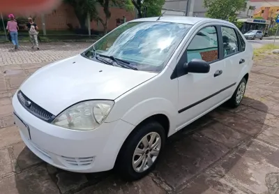 Ford Fiesta Sedan 1.0