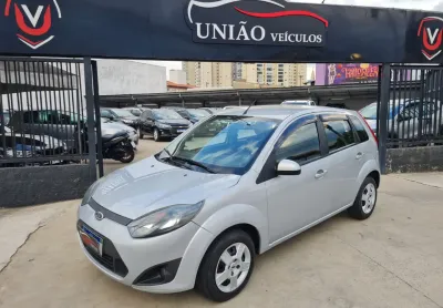 Fiesta hatch rocam 2012 1.0 flex