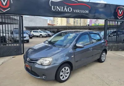 Etios xs 2015 1.5 flex