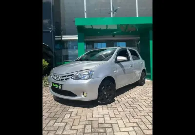 Toyota etios 1.3 hbx 16v flex 4p manual 2015