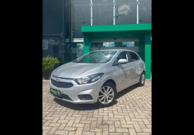 Chevrolet onix 1.4mt lt 2018