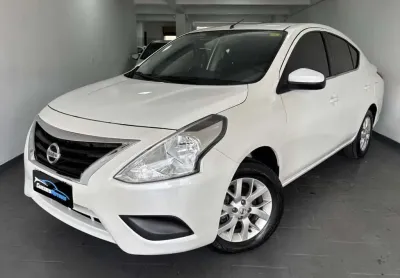 Nissan versa 16 sv 2017