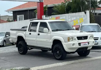 Mitsubishi l200 4x4 gls 2000