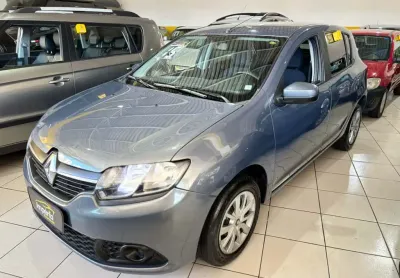 Renault sandero flex automatizado