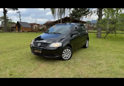 Volkswagen Fox 1.0 Básico - Preta - 2009/2010