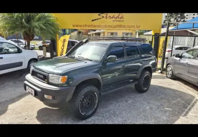Toyota hilux sw4 3.0 4x4 8v turbo diesel 4p manual