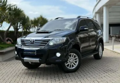 Toyota hilux sw4 2012 3.0 srv 4x4 7 lugares 16v turbo intercooler diesel 4p automático