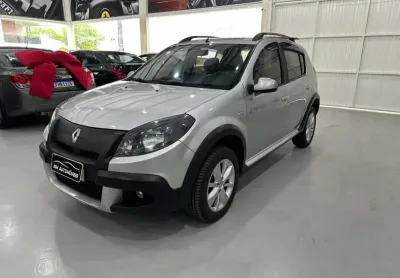 Renault sandero stepway 1.6 16v hi-flex aut. 2013