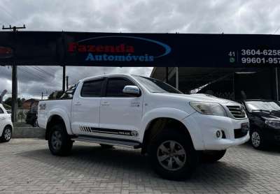 Toyota hilux cd4x4 std 2013