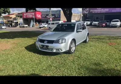 VOLKSWAGEN GOLF Sportline 1.6 Mi Total Flex 8V 4p