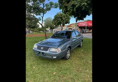 VOLKSWAGEN SANTANA 2.0 Mi 2p e 4p