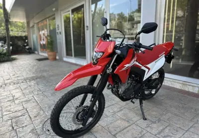 Honda xr 300l tornado 2025