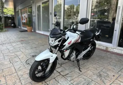 Honda cb 250 twister 2022