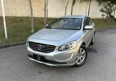 Volvo xc 60 2.4 d5 kinetic diesel awd 4p automático