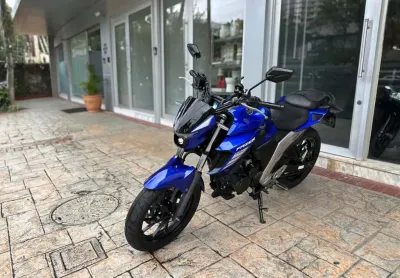 Yamaha fz25 250
