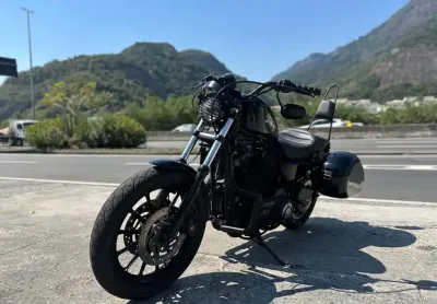 Harley-davidson xl 883 r