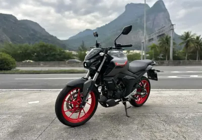 Yamaha fz15 150 fazer connected flex