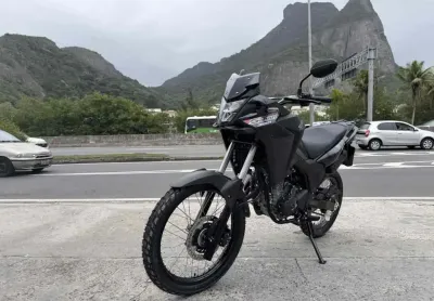 Honda Xre 300 sahara 2026