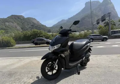Yamaha fluo 125 abs 2023