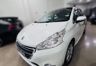 Peugeot 208 allure 1.5 flex - teto solar panoramico - multimidia - camera de ré - sensor estacioname