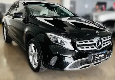 Mercedes gla advance 1.6 turbo - pneus novos - revisada - periciada - interna na cor bege