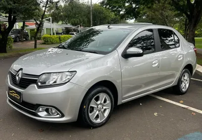 Renault Logan dynamiq 