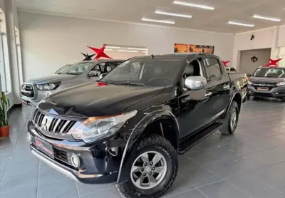 Mitsubishi l200 triton 2.4 16v turbo sport hpe cd 4x4 - 2018/2019