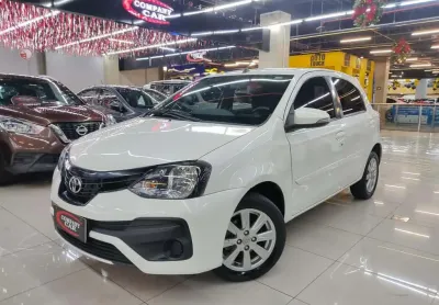 Toyota etios 1.5 hb xplus mt 2020