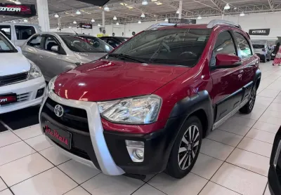 Toyota etios 1.5 cross flex 2015